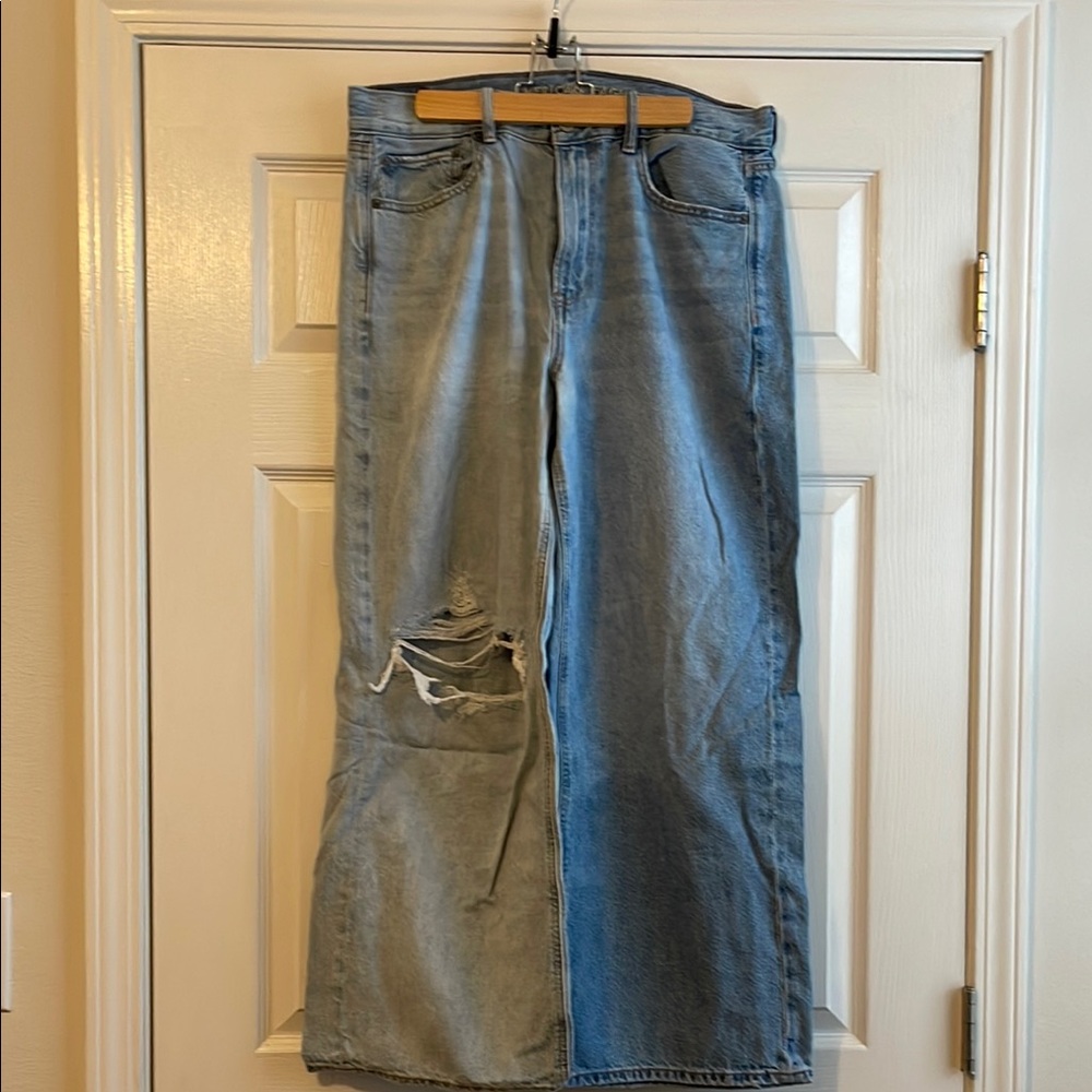 American Eagle Ripped Skater Jean, NEVER WORN